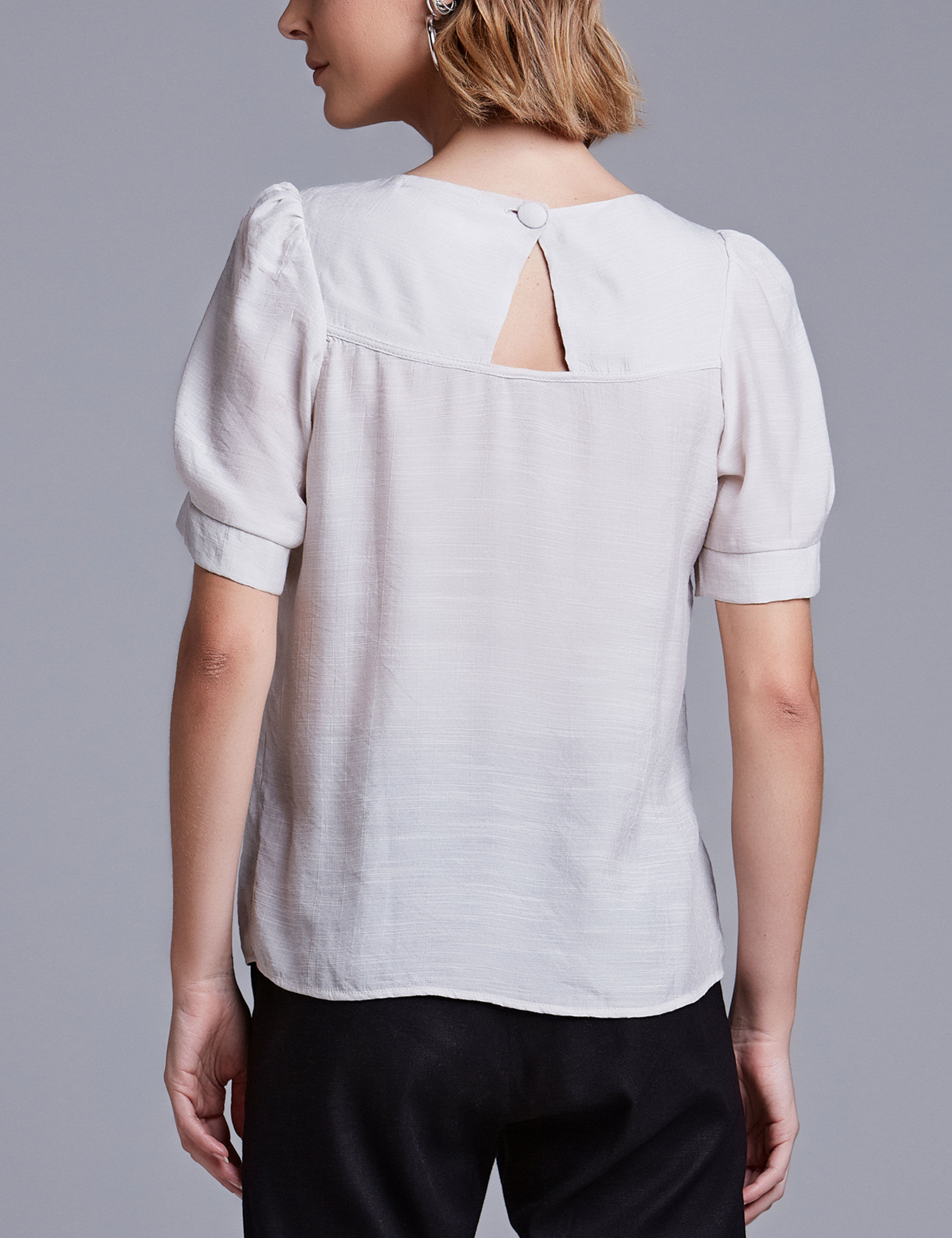 Blusa-Decote-V-Princesa-Cru---2