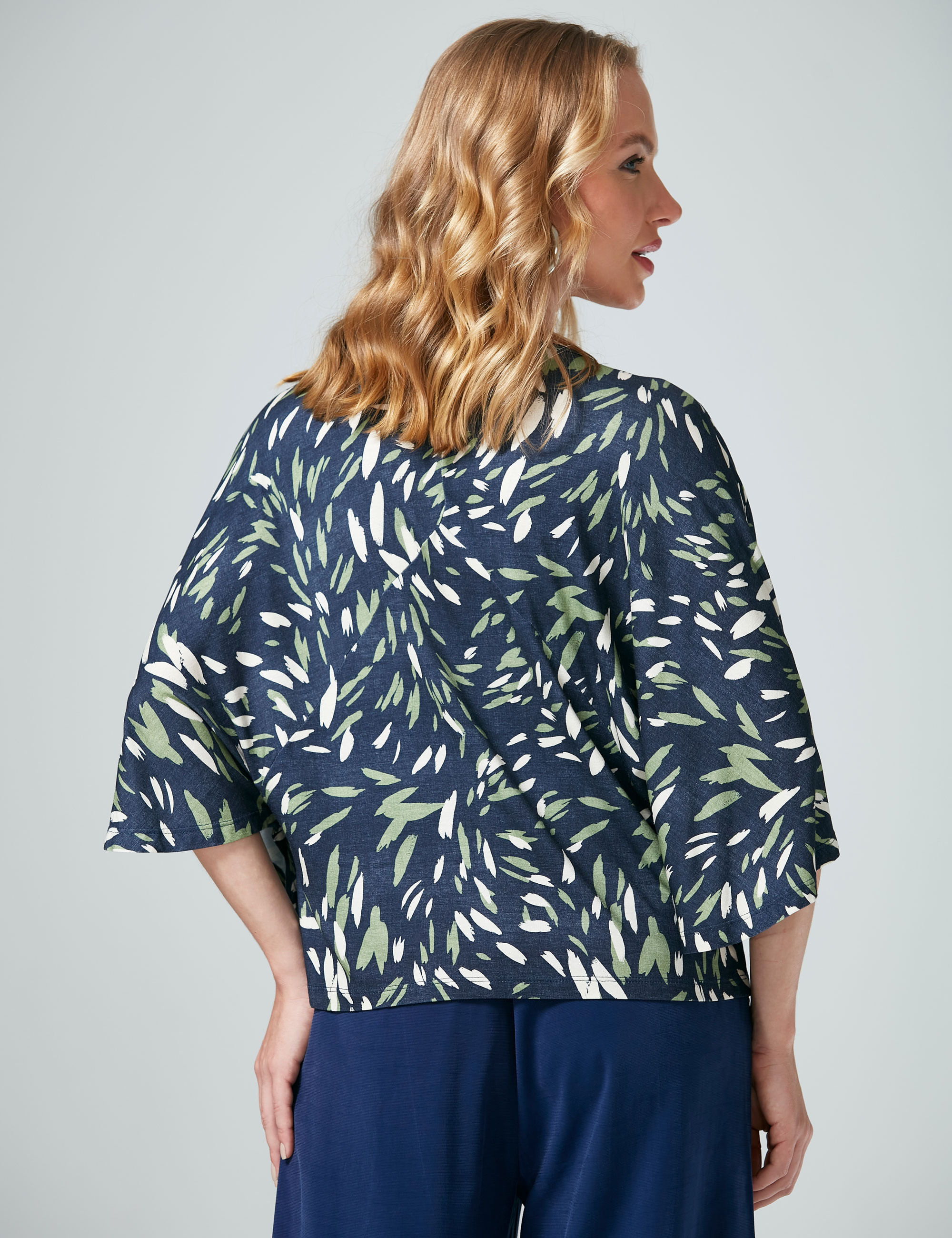 Blusa-Ampla-Nicole-Marinho---4