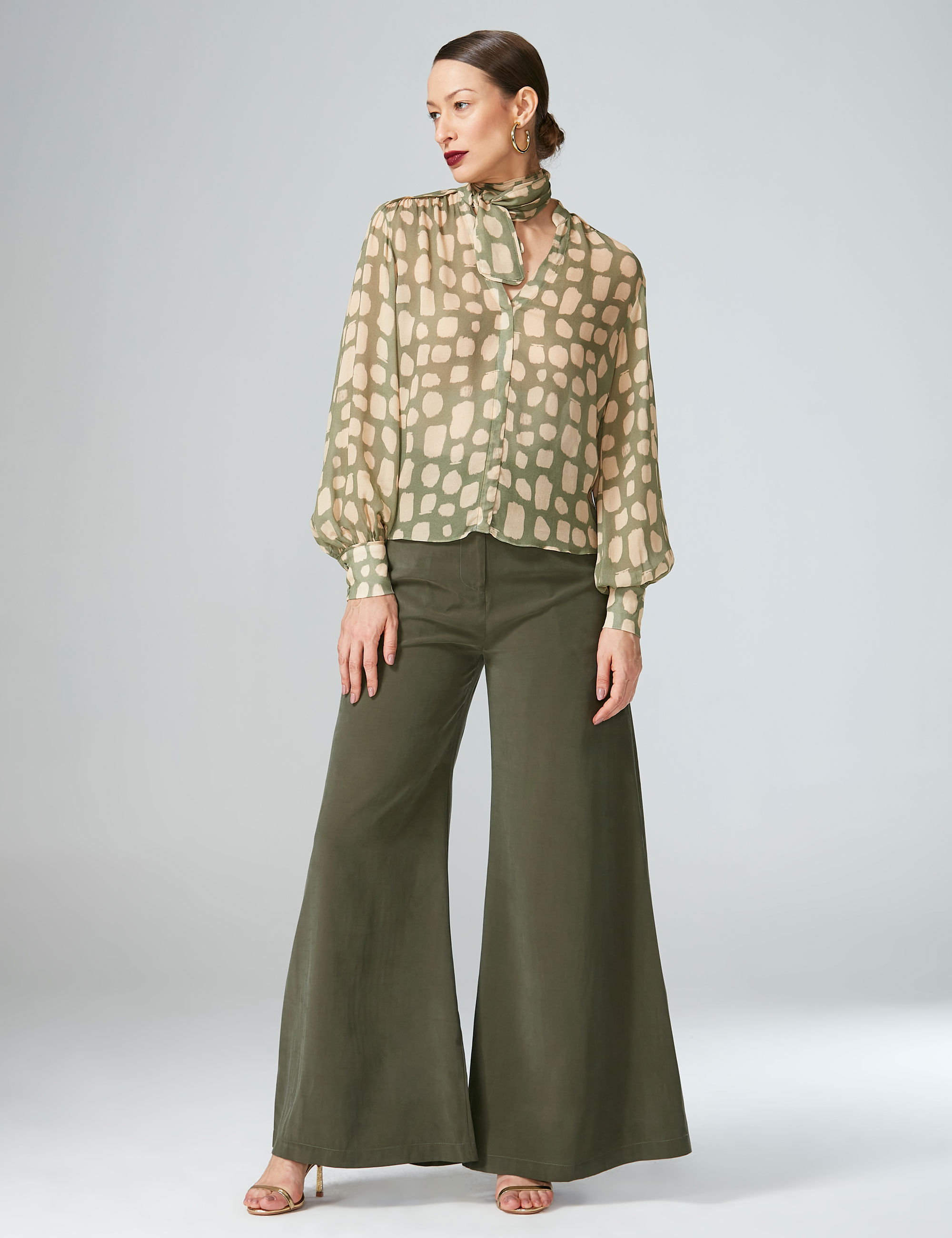 Camisa-Echarpe-Aurora-Verde---2