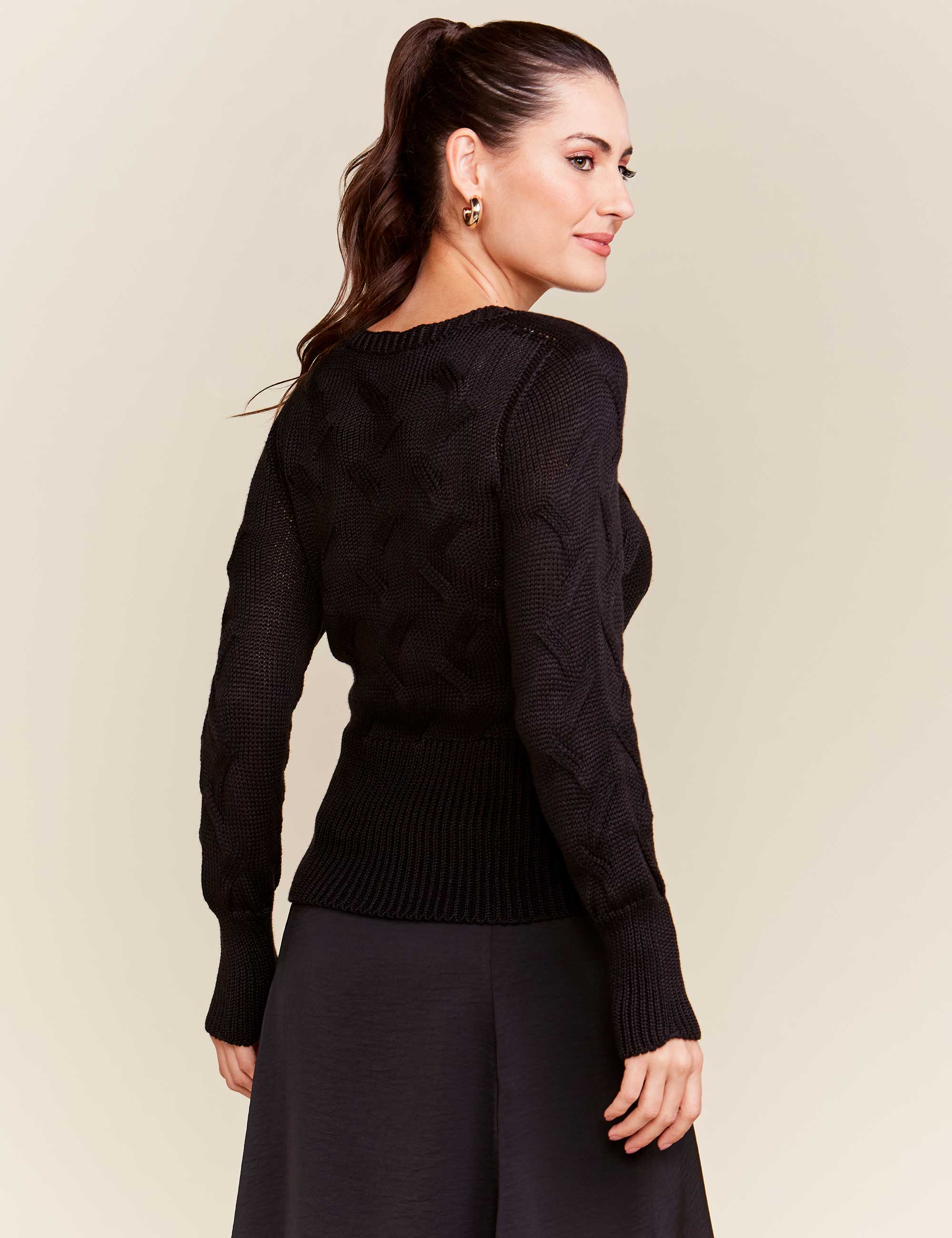 Blusa-Cropped-Tranca-Preta---4
