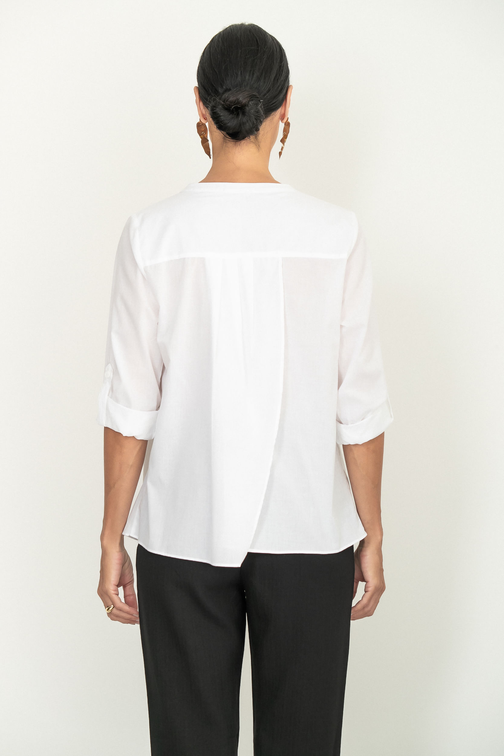 Camisa-Pregas-Cristal-Branca