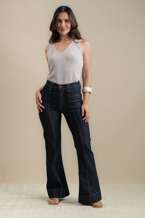 Calça Flare Costuras